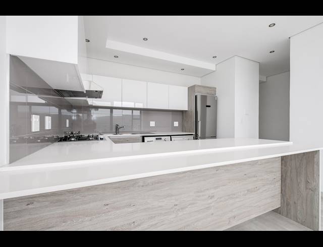 2 BEDROOM APARTMENT RENTED IN BEDFORDVIEW